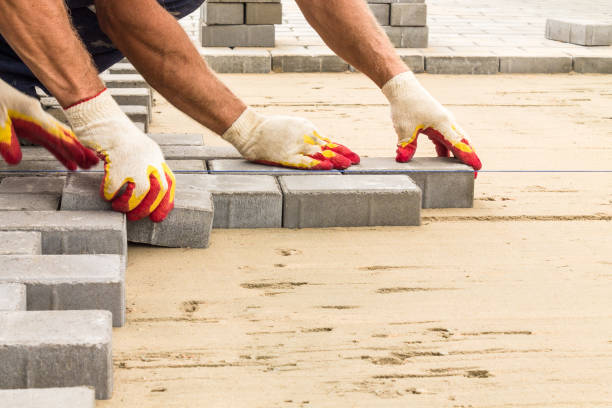 Best Custom Driveway Pavers  in Lindenhurst, NY
