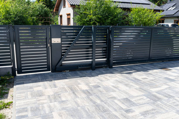 Best Commercial Driveway Pavers  in Lindenhurst, NY